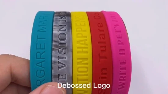 Prodotti promozionali personalizzati all'ingrosso, fabbrica di braccialetti in silicone Tyvek Glow in The Dark, prodotti sportivi di moda personalizzati, bracciale elastico per regali promozionali